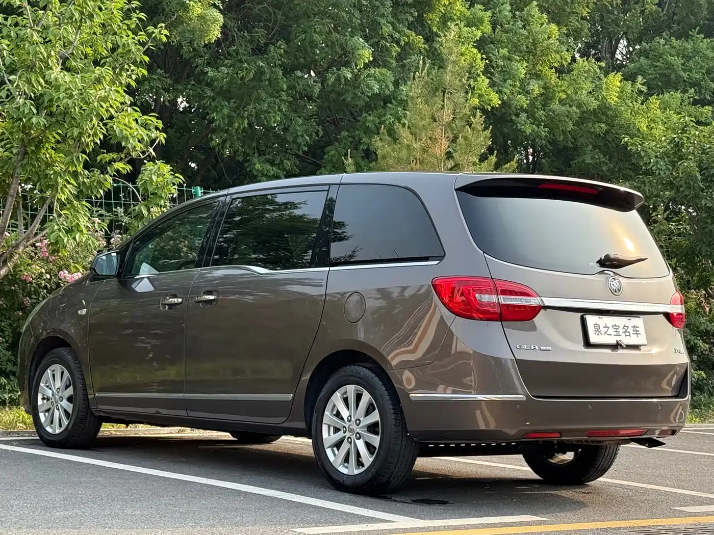 Buick GL8 2017 25S Premium Model China V фото 15