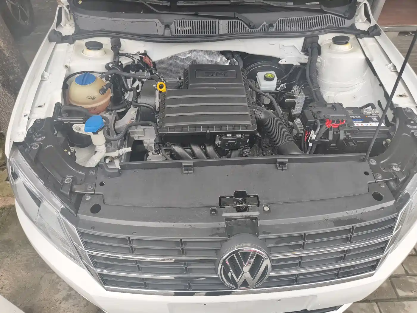 Volkswagen Lavida 2013 Facelift Classic 1.6L Automatic Trend фото 10
