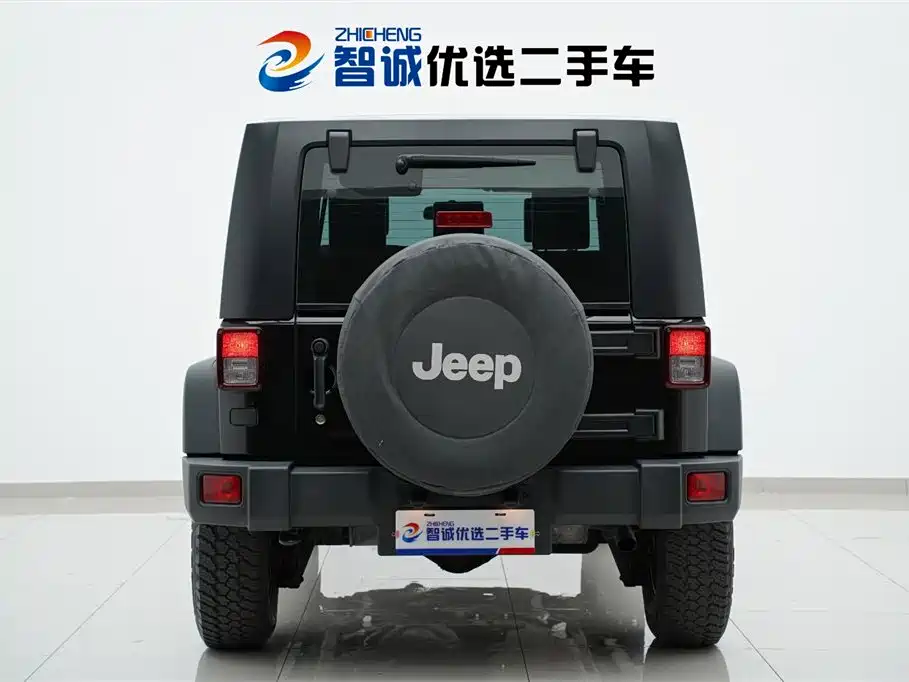 Jeep Wrangler 2010 2010 3.8L Rubicon 4-Door