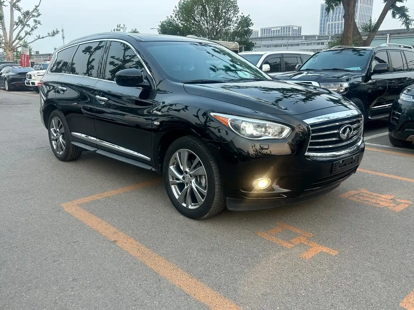Infiniti QX60 (Import) 2015 2014 2.5 S/C Hybrid AWD All-Round Edition