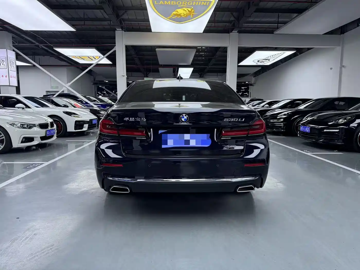 BMW 5 Series 2022 530Li Exclusive Luxury Package фото 9
