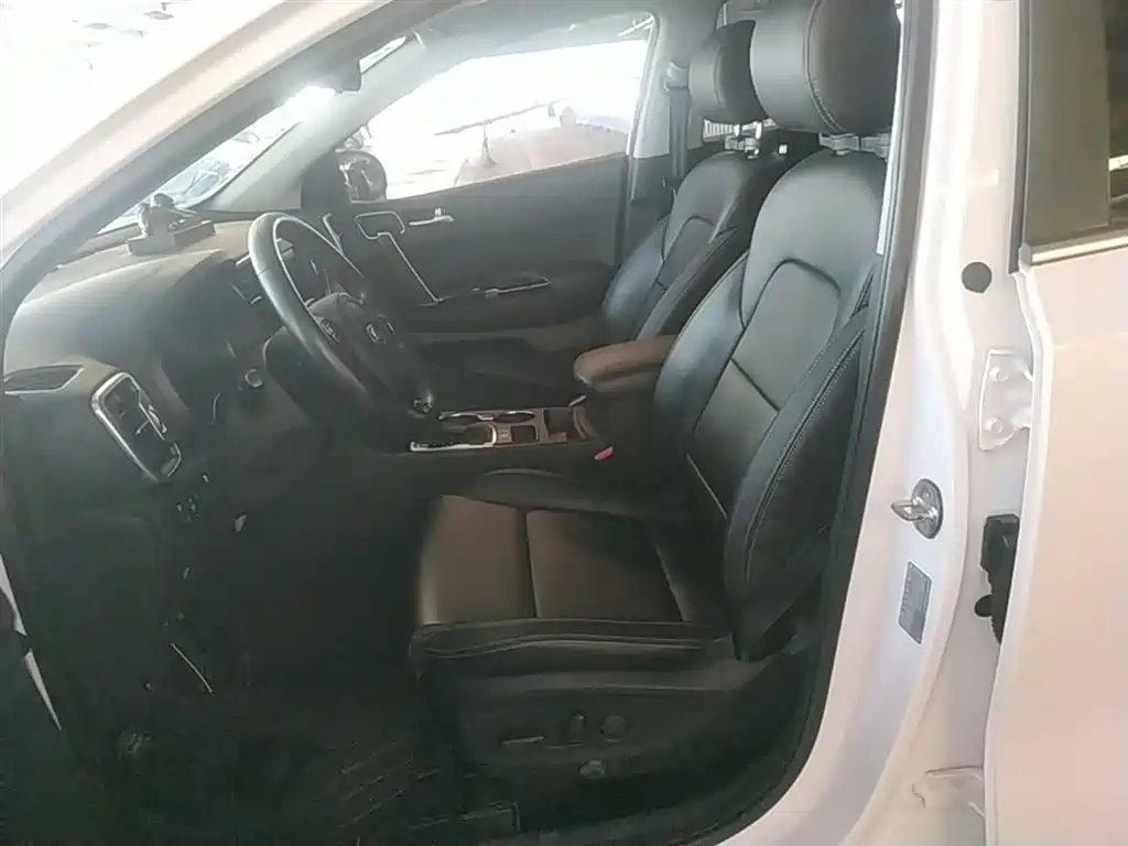 Kia KX5 2016 Model 1.6T Automatic 2WD DLX фото 15