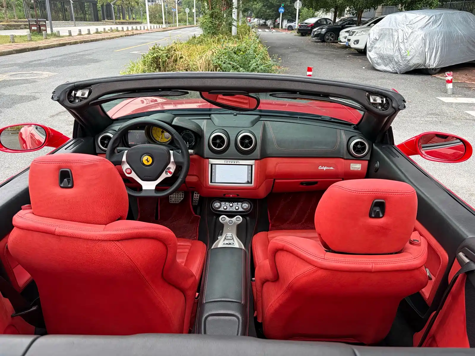 Фото 4 - Ferrari California T