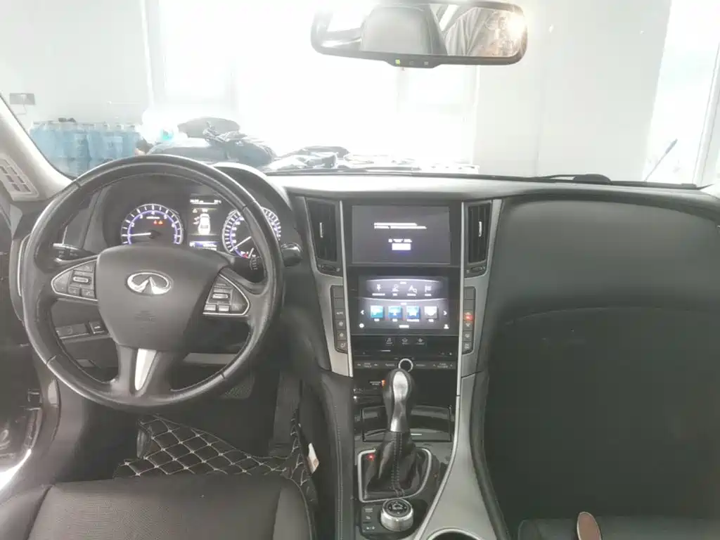 Infiniti Q50L 2017 2016 Model 2.0T Joy Edition