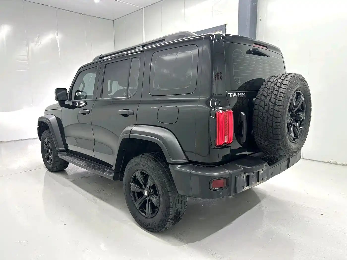 Tank 300 2021 Off-road Edition 2.0T Challenger фото 6