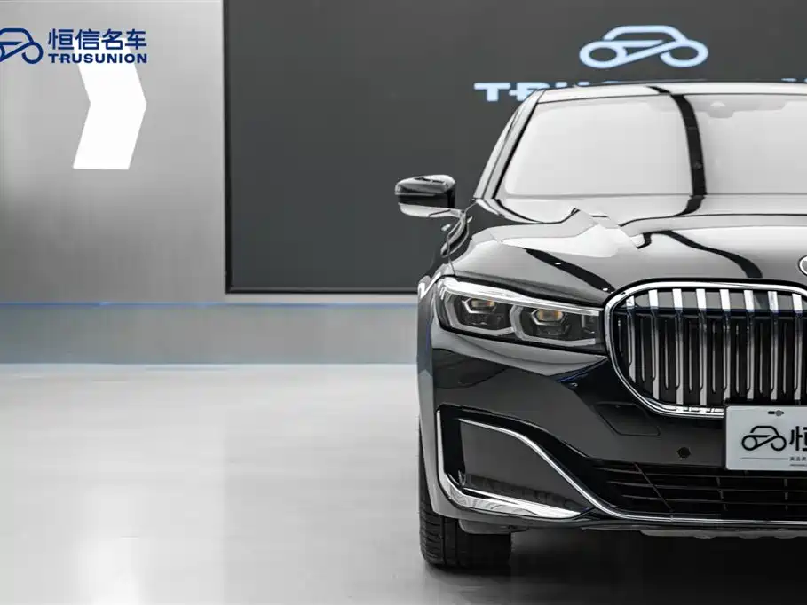 BMW 7 Series 2019 730Li Luxury Package фото 4