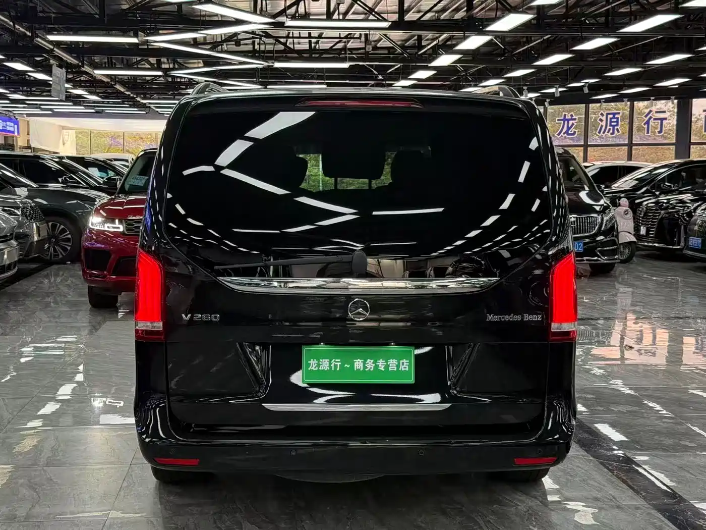 Mercedes-Benz V-Class 2021 V 260 Premium Edition фото 13