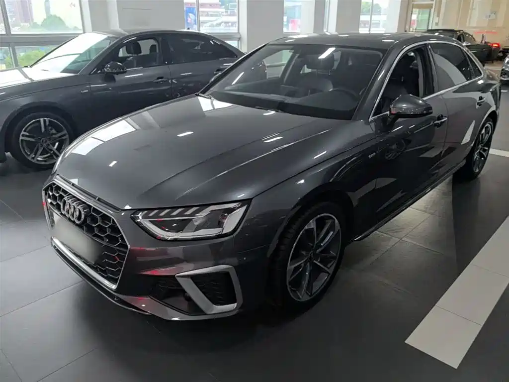 Audi A4L 2022 40 TFSI Fashion Dynamic