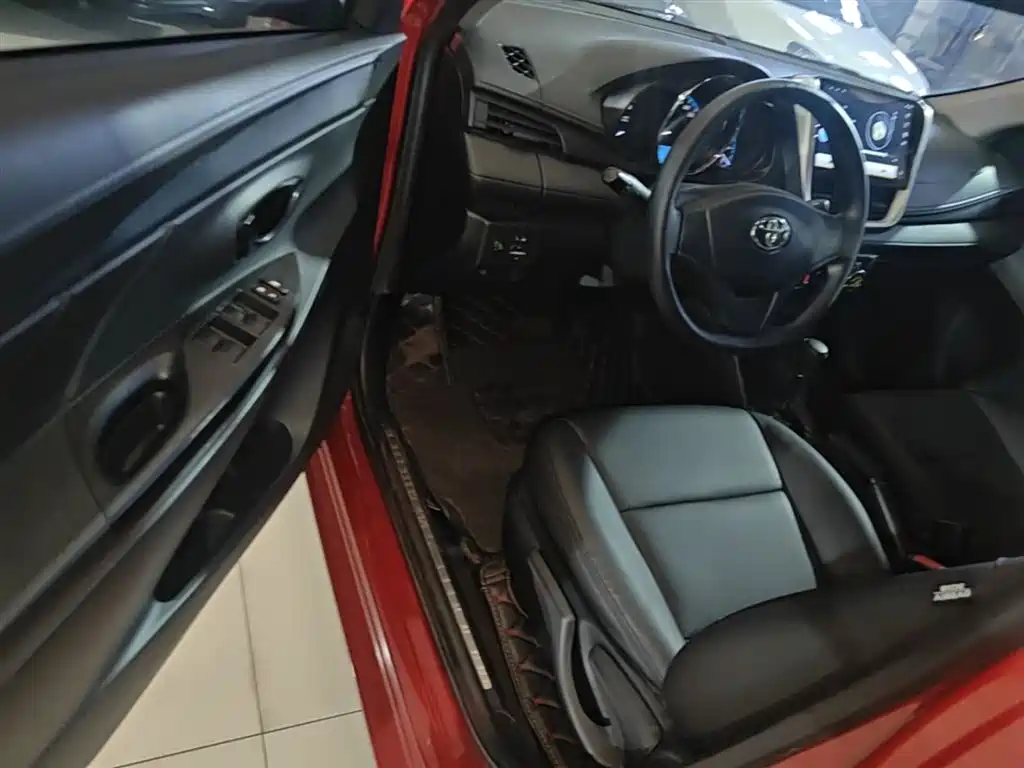 Toyota YARiS L Zhi Xuan 2016 Facelift 1.5E CVT Charming Edition фото 16
