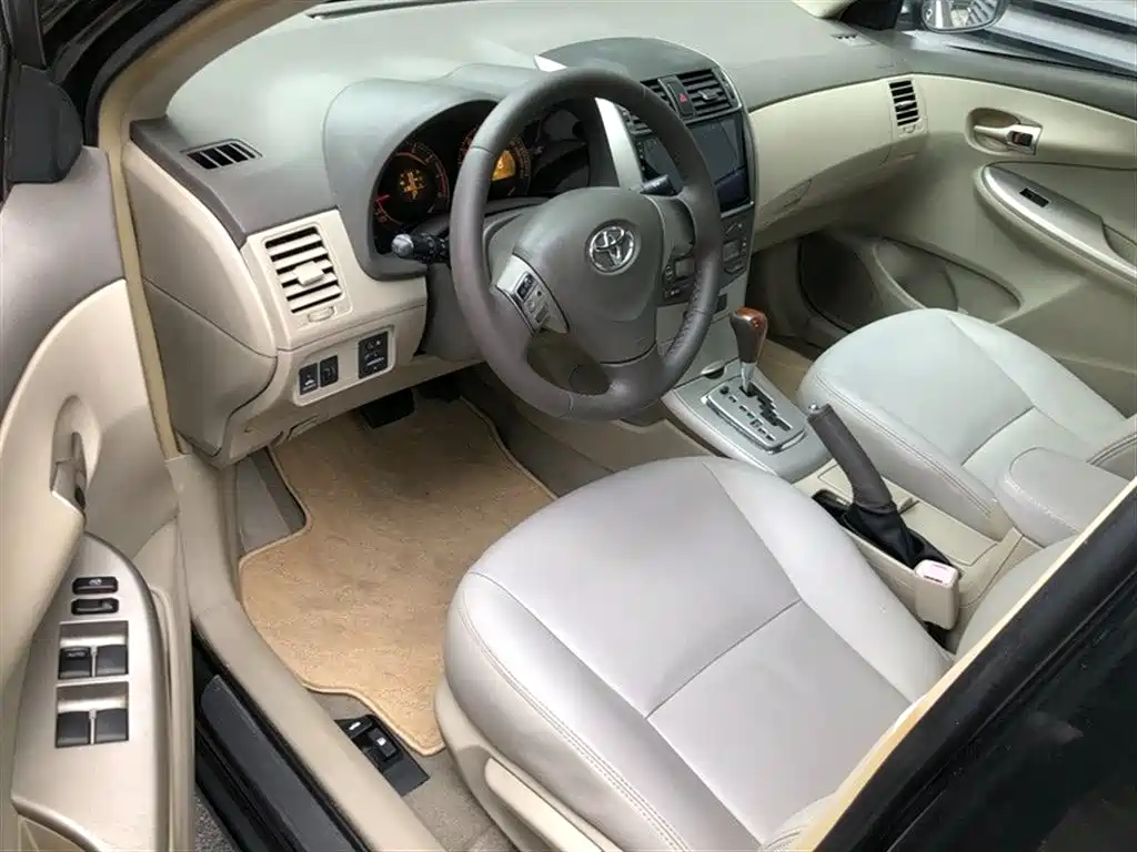 Toyota Corolla 2008 1.8L Automatic GL-i Sunroof Special Edition фото 7