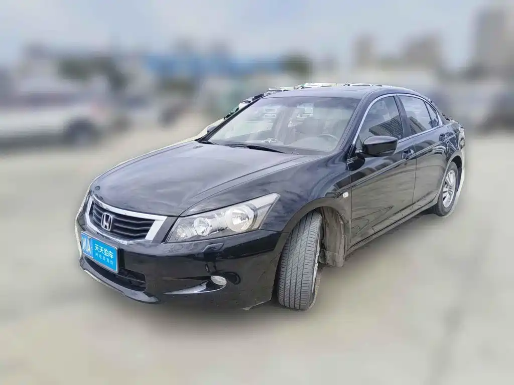Фото 1 - Honda Accord