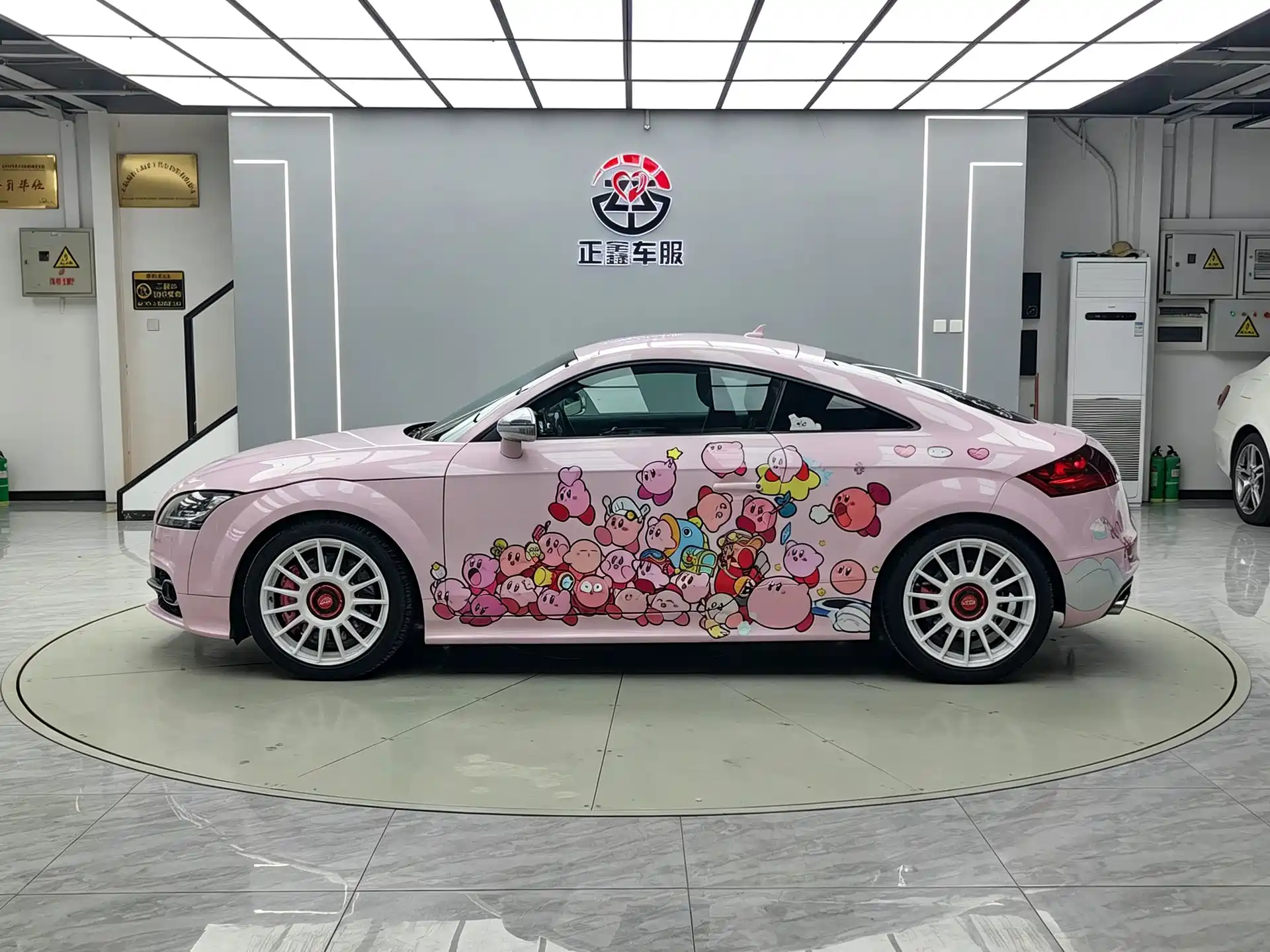 Фото 4 - Audi TTS