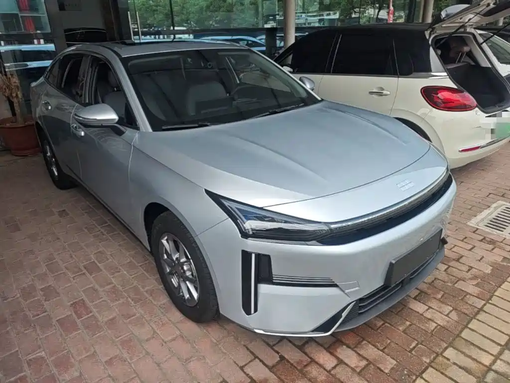 2025 Geely Galaxy Galaxy L6