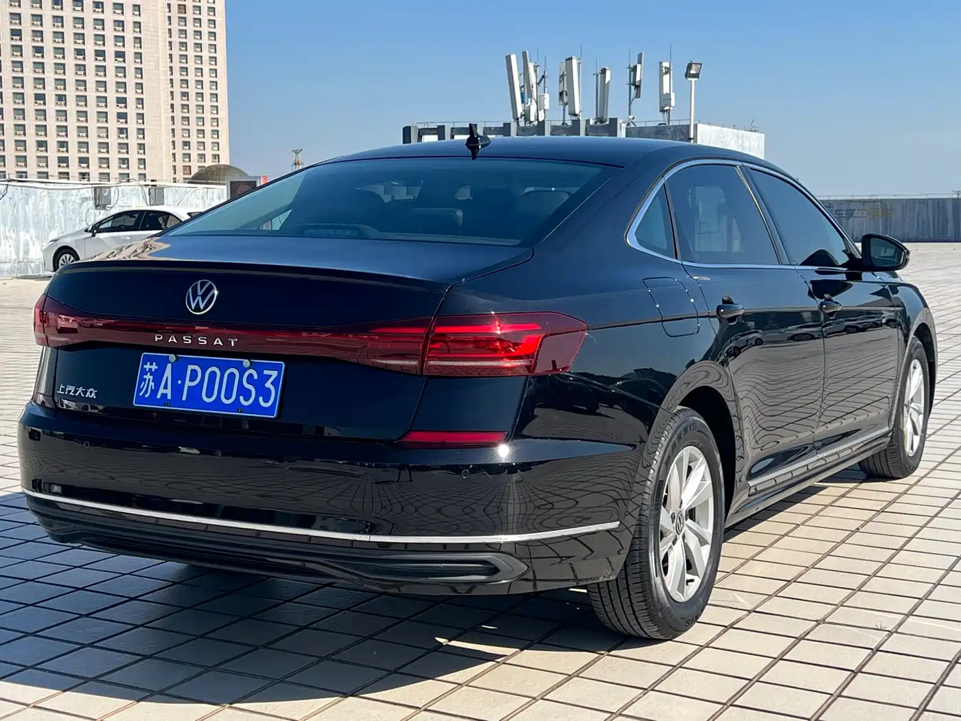 Volkswagen Passat 2024 280TSI Business Edition фото 6