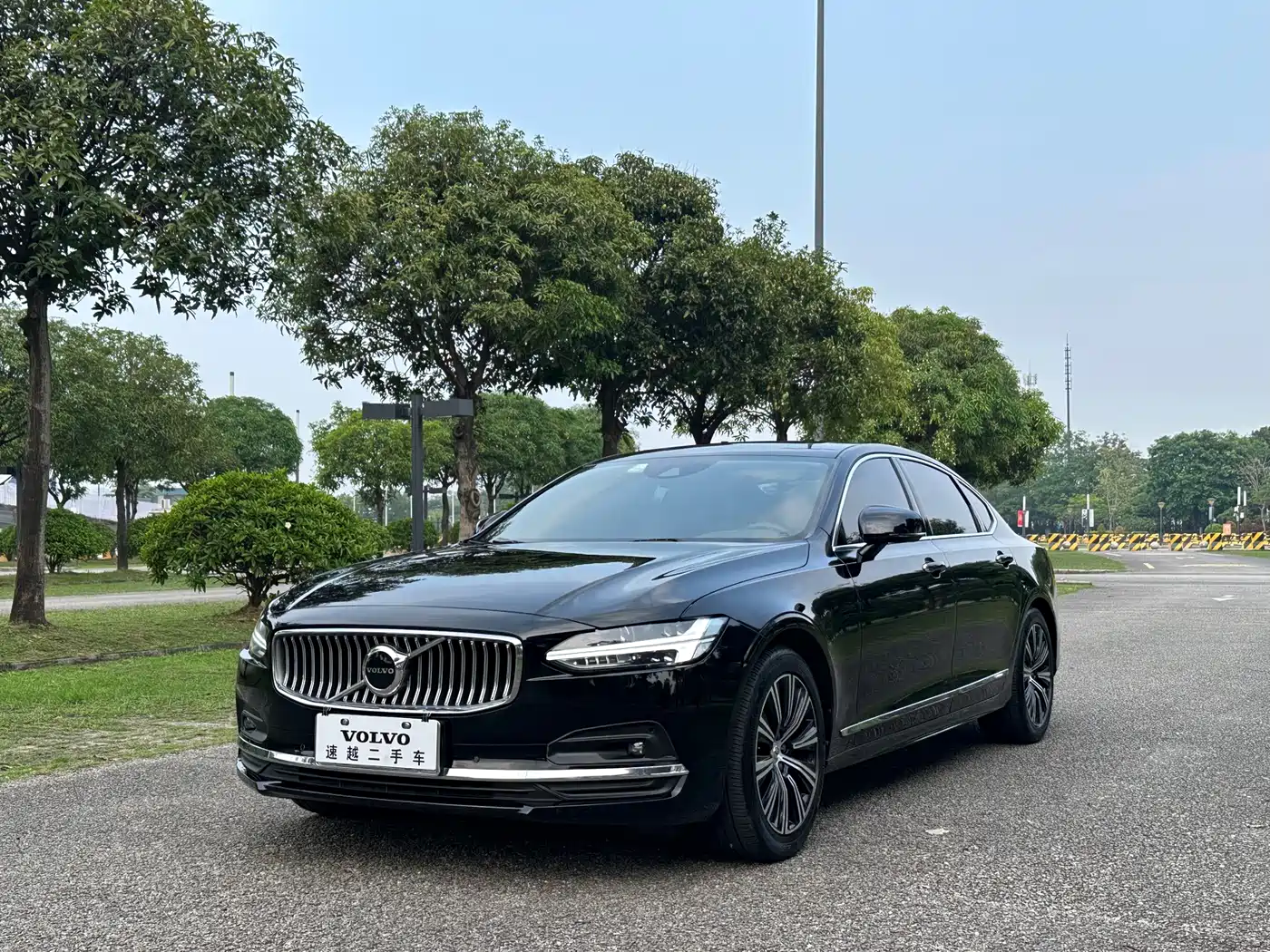 Volvo S90 2021 Model B5 Inscription Luxury Edition