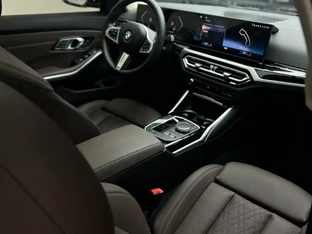 BMW 3-SERIES