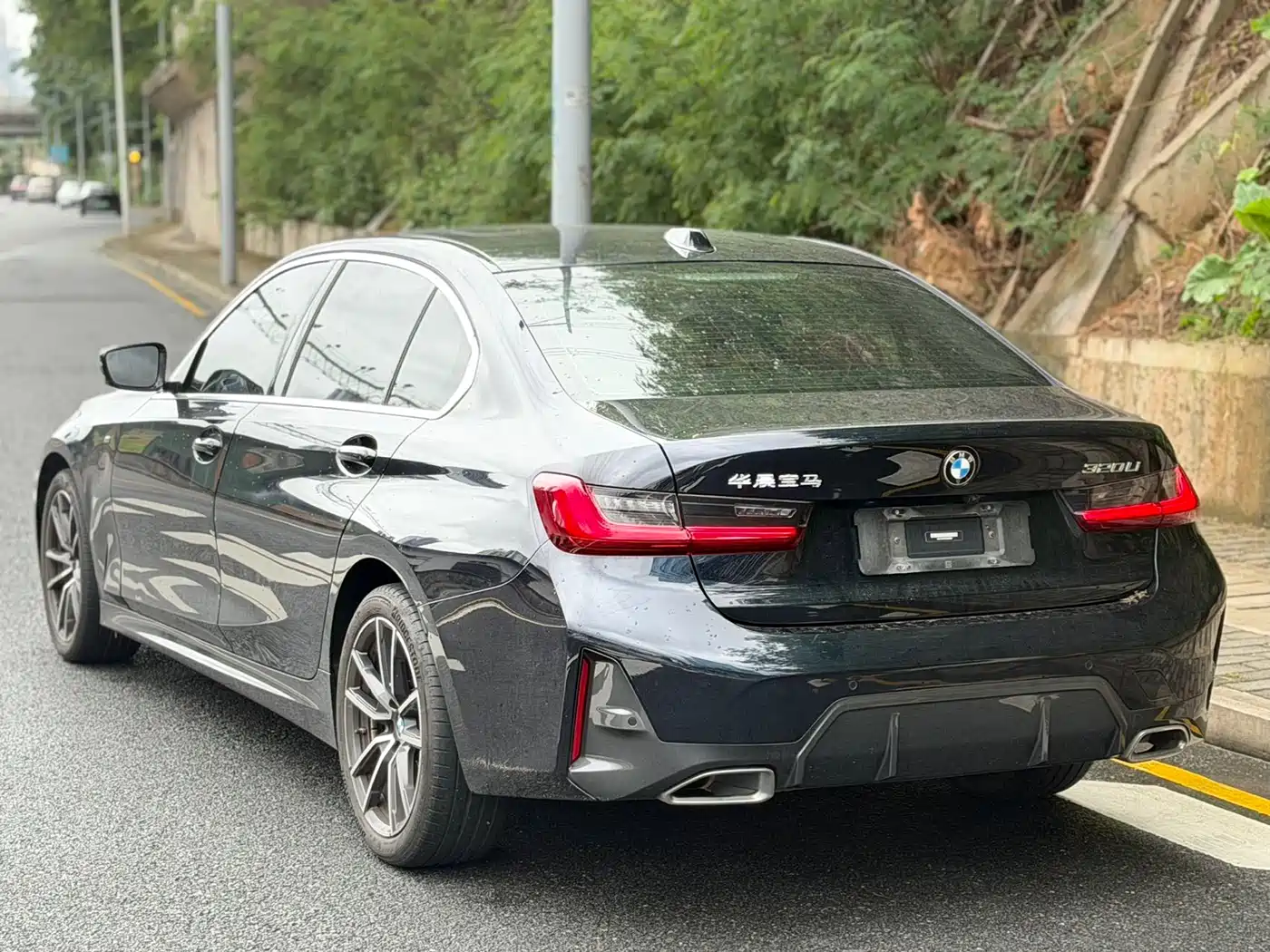 BMW 3 Series 2023 320Li M Sport Package фото 9