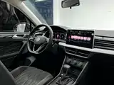 Фото 19 - Volkswagen Tiguan L