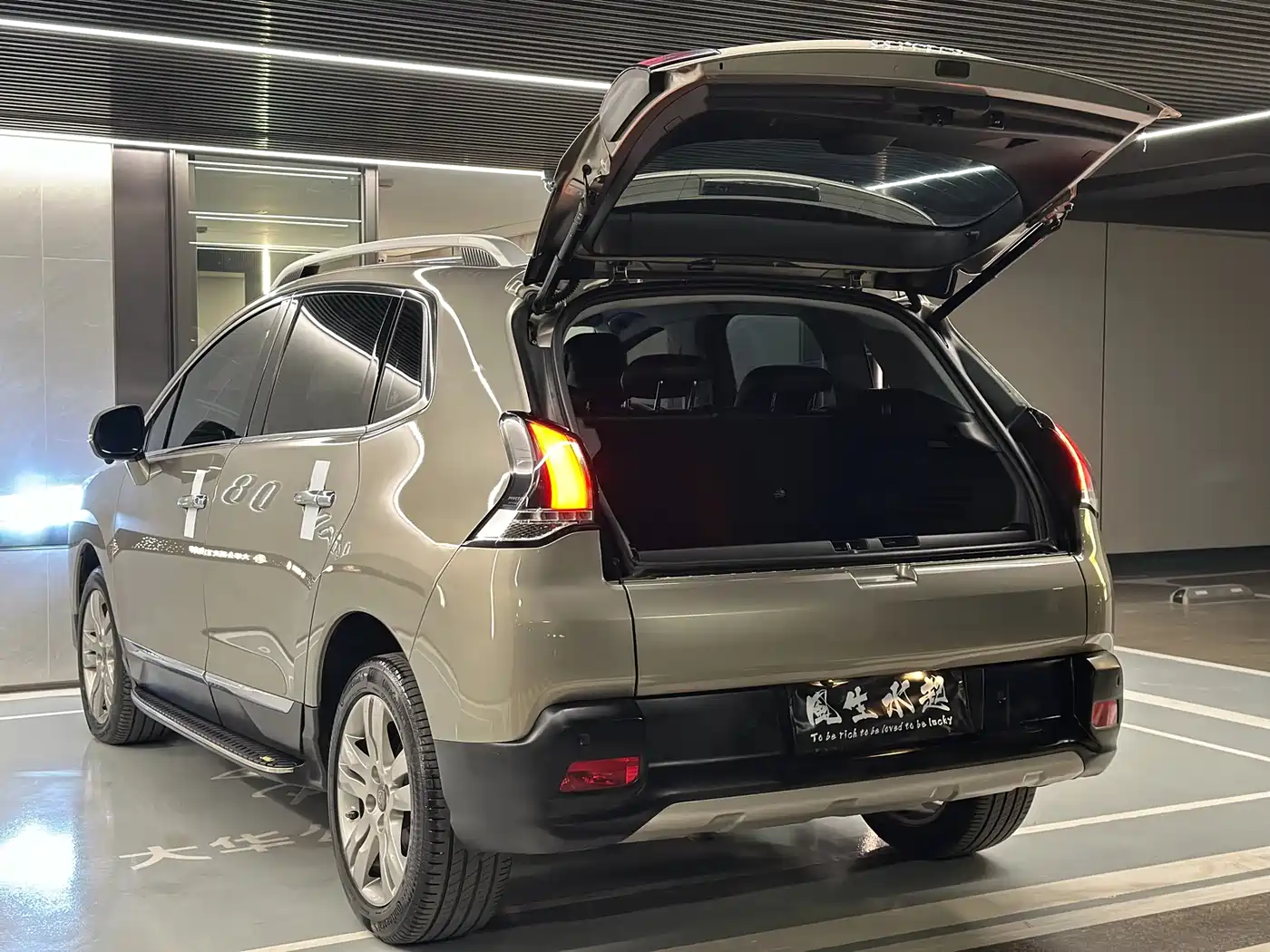 Peugeot 3008 2016 2.0L Automatic Classic Edition фото 28