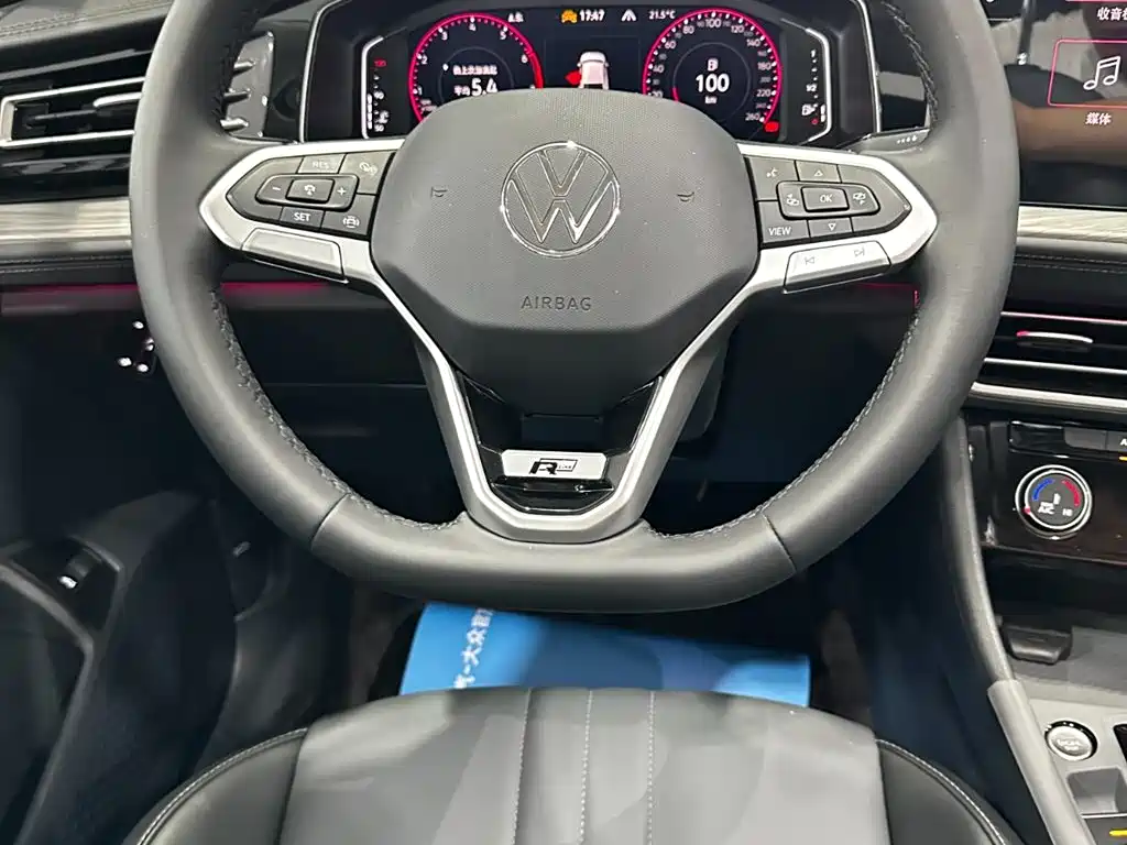 Volkswagen Sagitar 2026 2026 Model 30 Million Special Selection 300TSI DSG Surpass Edition
