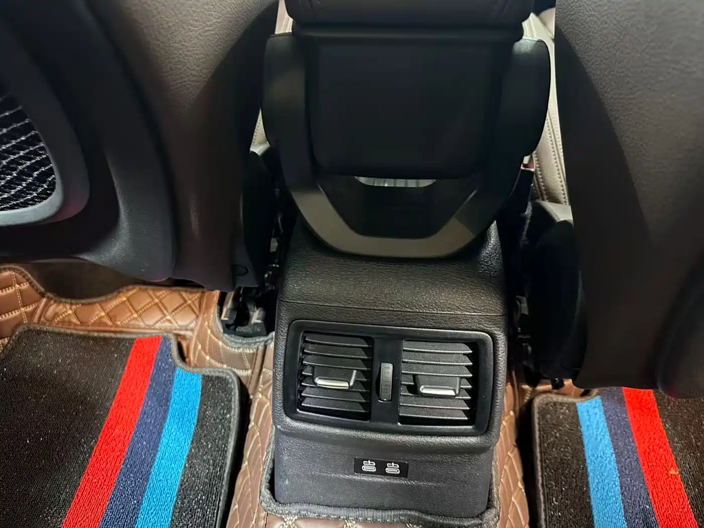 BMW X1 2021 sDrive25Li Leading фото 9