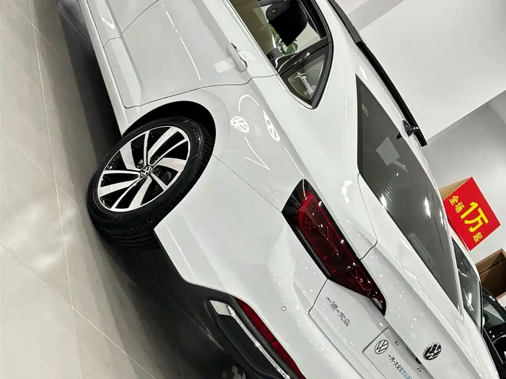 Volkswagen Sagitar 2026 2026 Model 30 Million Special Selection 300TSI DSG Surpass Edition