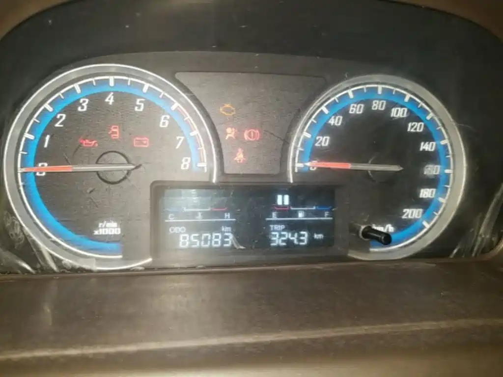 Baojun 730 2015 2014 1.5L Manual Luxury Navigation ESP Edition 7-Seater