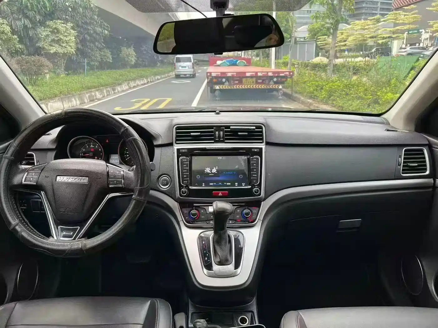Haval M6 2018 2017 1.5T Automatic 2WD Elite