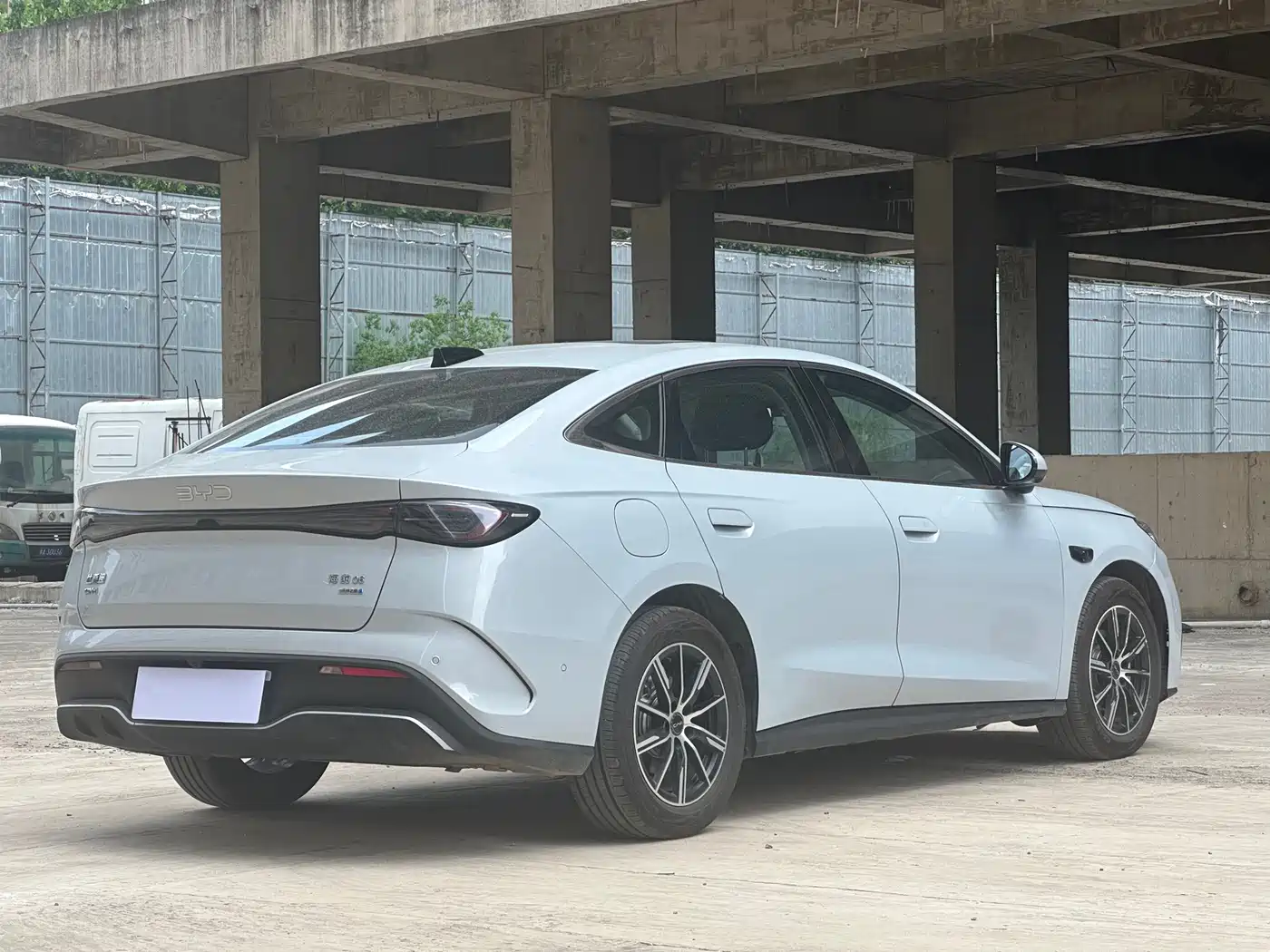 BYD Seal 06 New Energy 2026 DM-i Ultra Edition 210KM Premium фото 9