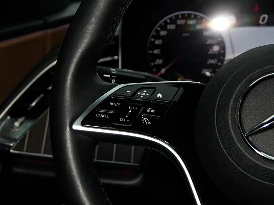 Mercedes-Benz E-Class 2024 Facelift E 300 L Fashion фото 25