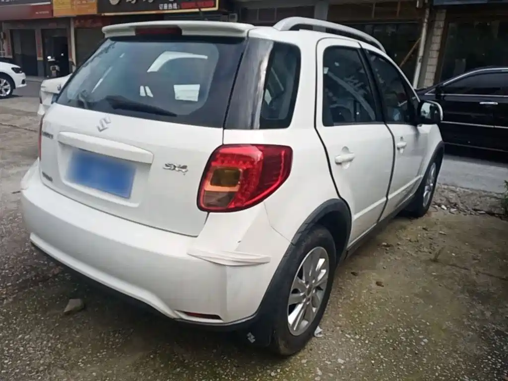 Suzuki SX4 2014 2013 1.6L Automatic Coolray