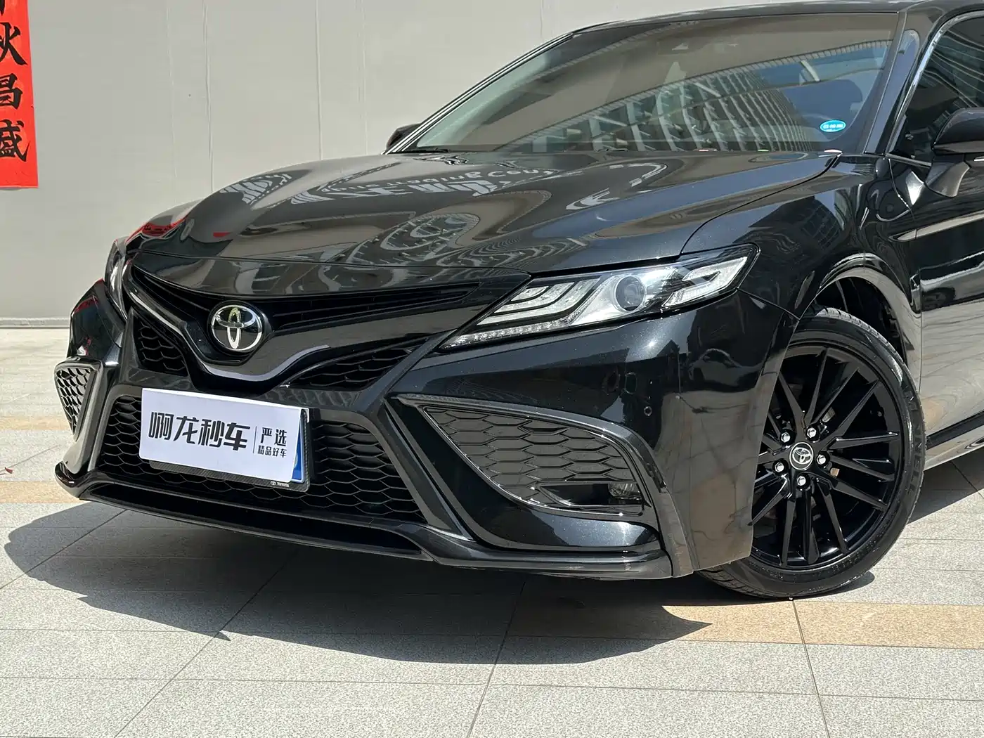 TOYOTA CAMRY