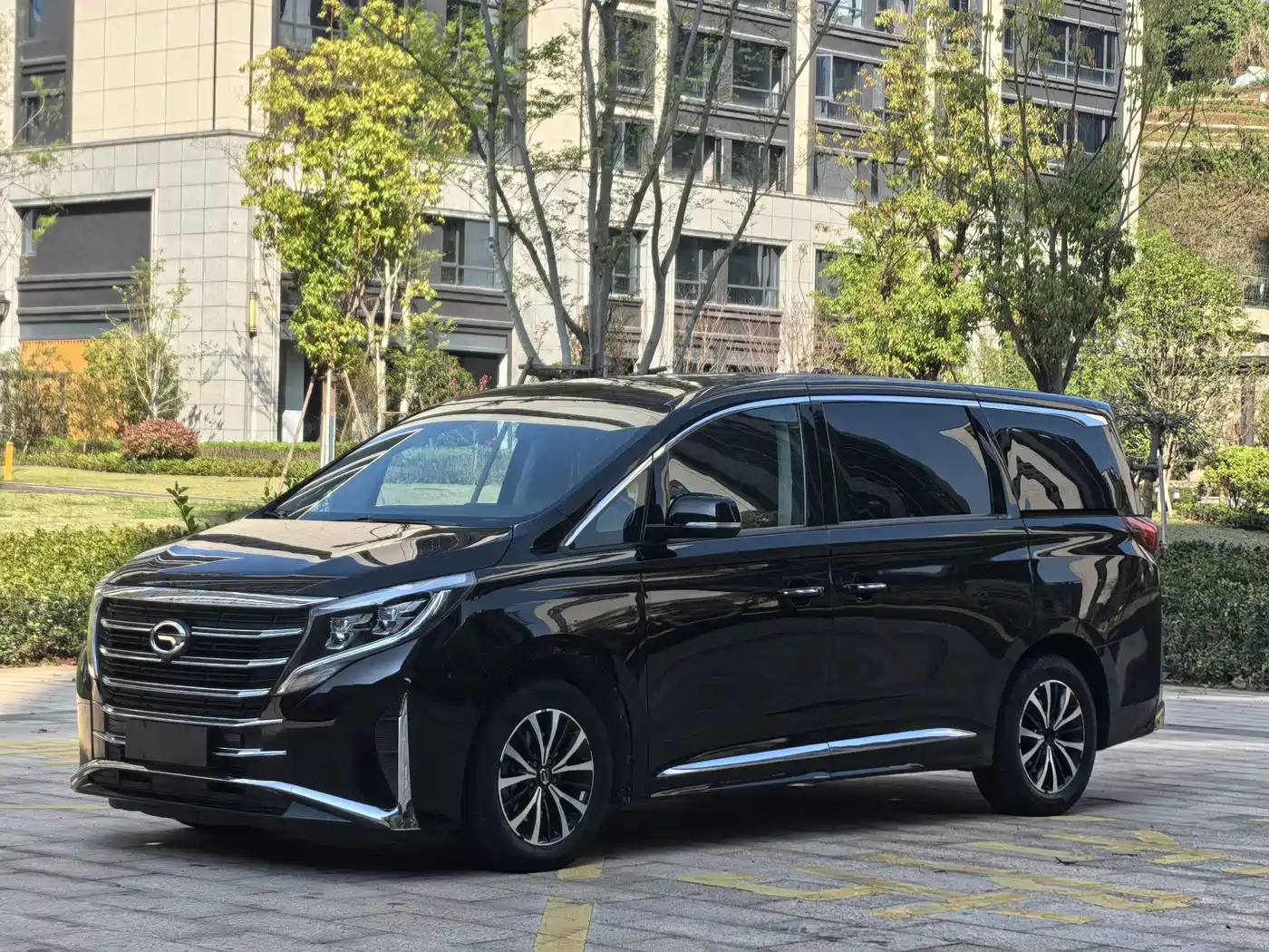GAC TRUMPCHI M8
