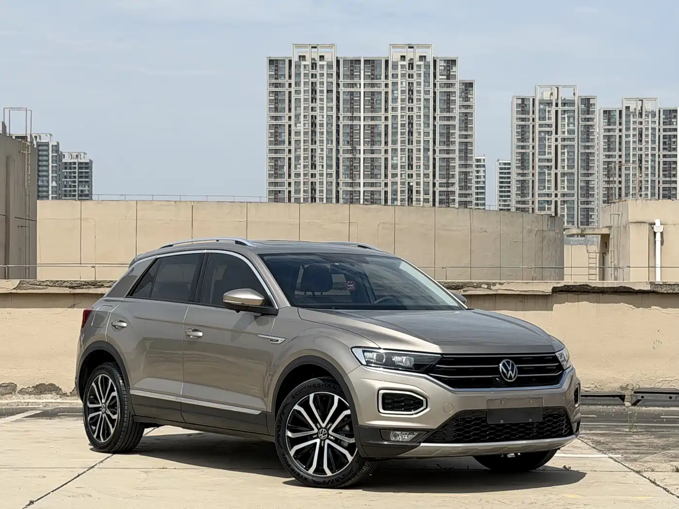Volkswagen T-Roc, миниатюра 3