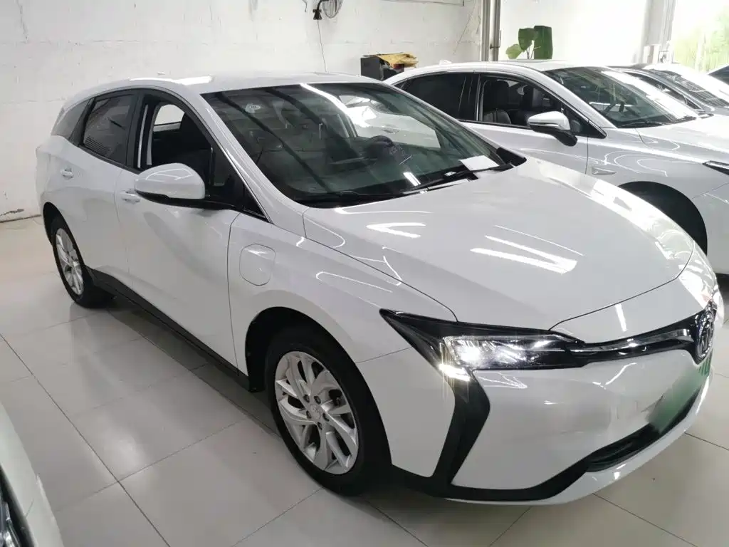 Photo 23 - Buick Velite 6