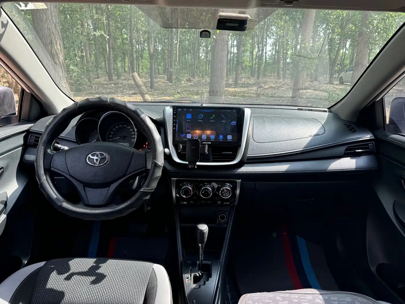 Toyota YARiS L Zhi Xuan 2020 1.5L CVT Leading Edition фото 8
