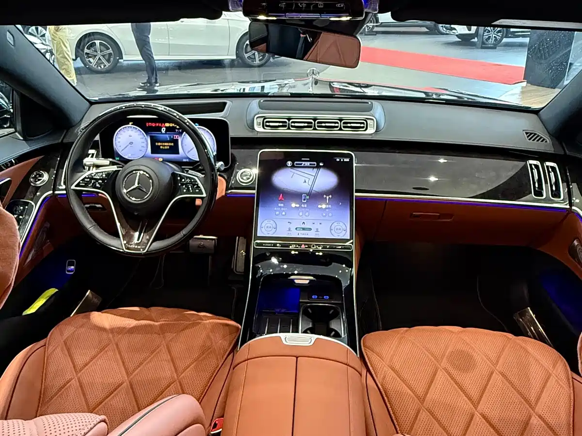 Mercedes-Benz Maybach S-Class 2026 S 480 4MATIC фото 8