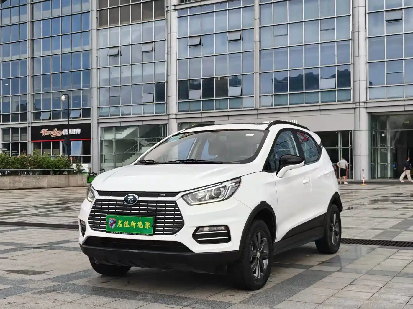 BYD Yuan New Energy 2018 2018 EV360 Smart Connected Cool Type