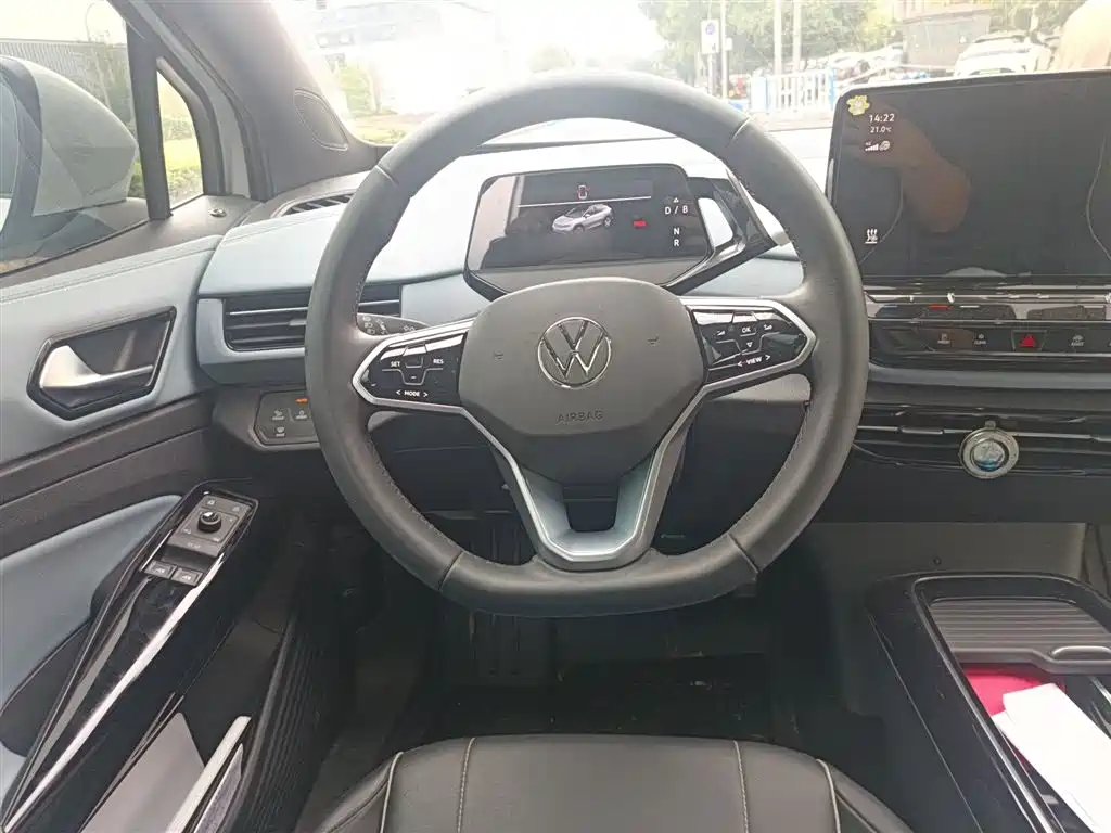 Volkswagen ID.4 X 2024 Pure Intelligent Edition фото 3