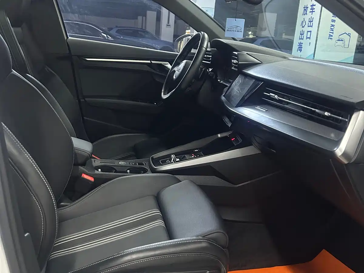 Audi A3 2022 Sportback 35 TFSI Style Elegance фото 10
