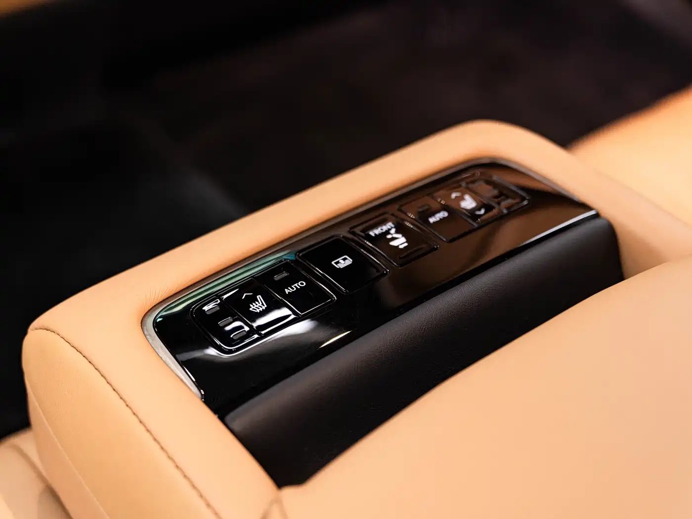 Lexus LS 2021 500h Premium Edition фото 13