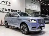 Фото 1 - Lincoln Navigator