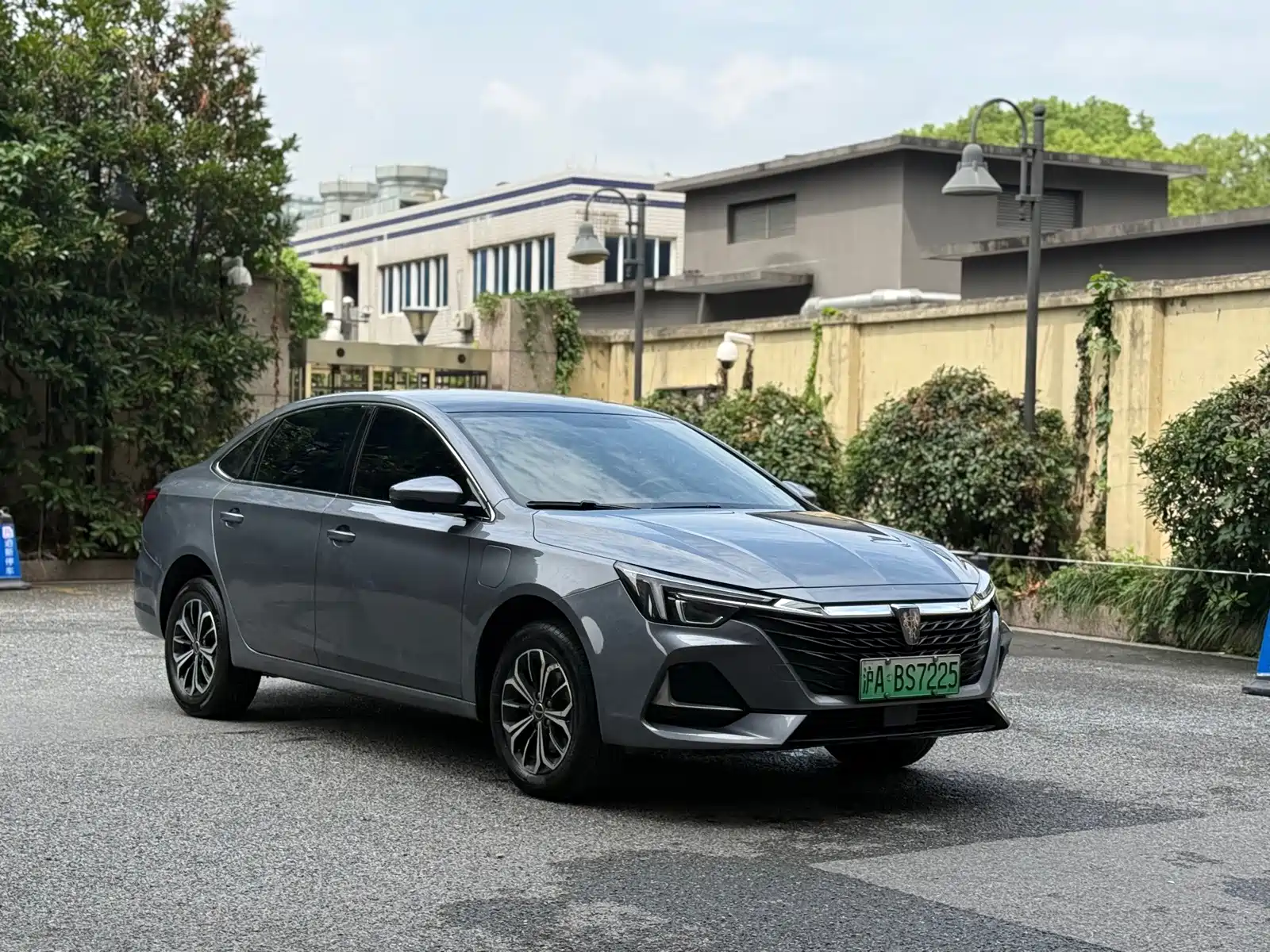 Фото 3 - Roewe i6 MAX EV