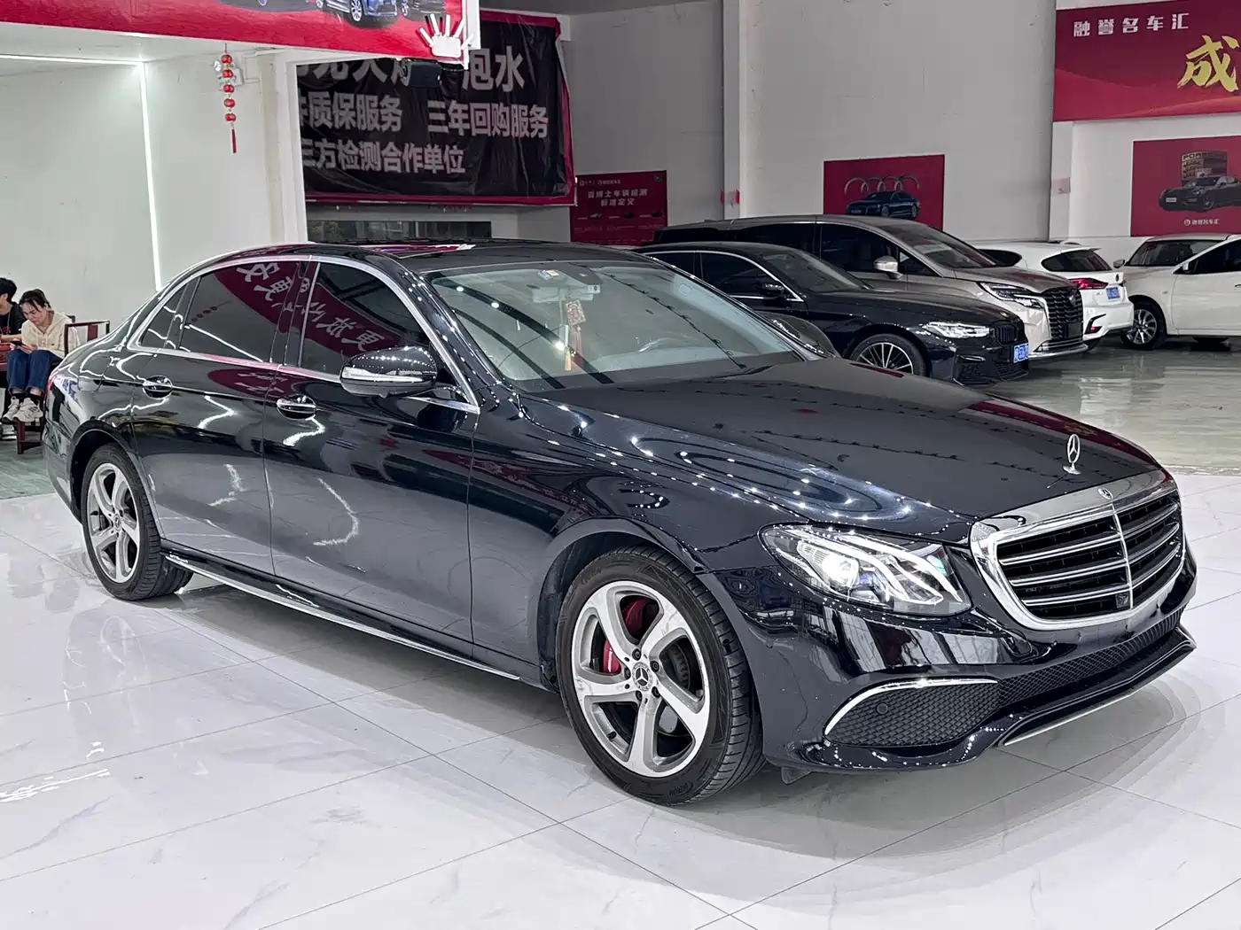 Mercedes-Benz E-Class 2018 E 300 L Luxury фото 3