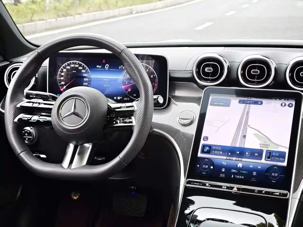 Mercedes-Benz C-Class 2023 C 200 L Sport фото 9