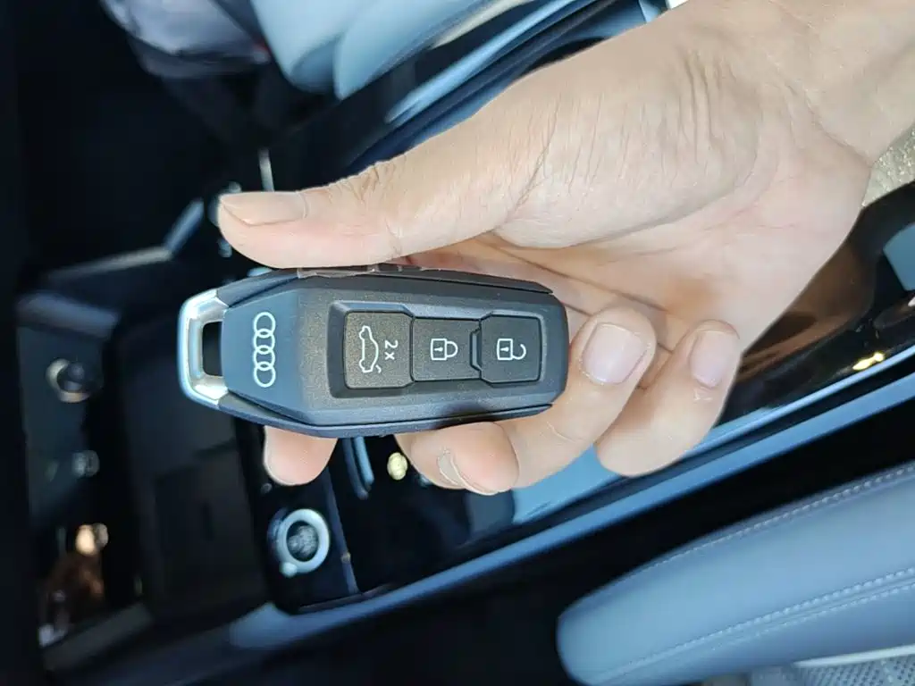 Audi Q6L e-tron 2026 2025 Model Pioneer Edition