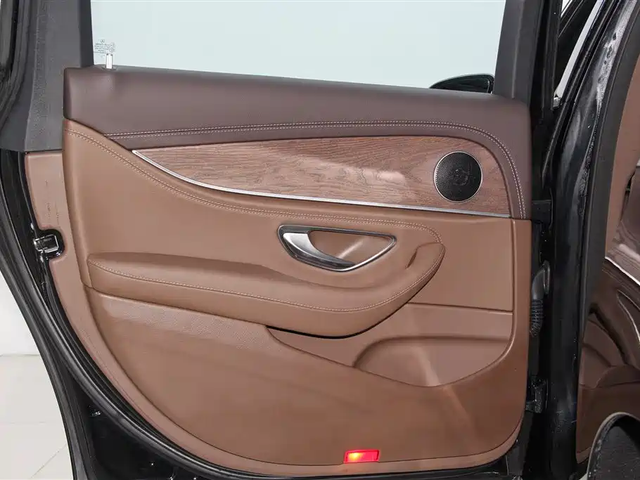 Mercedes-Benz E-Class 2023 Facelift E 300 L Fashion фото 31