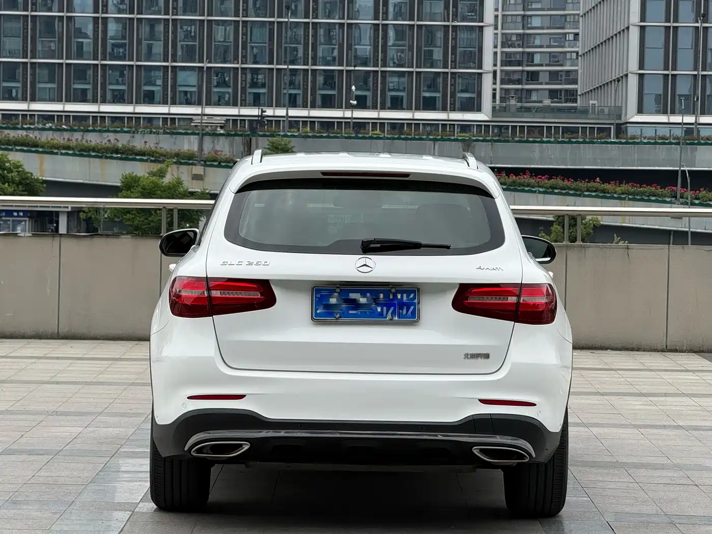 Mercedes-Benz GLC 2017 GLC 260 4MATIC Luxury фото 2