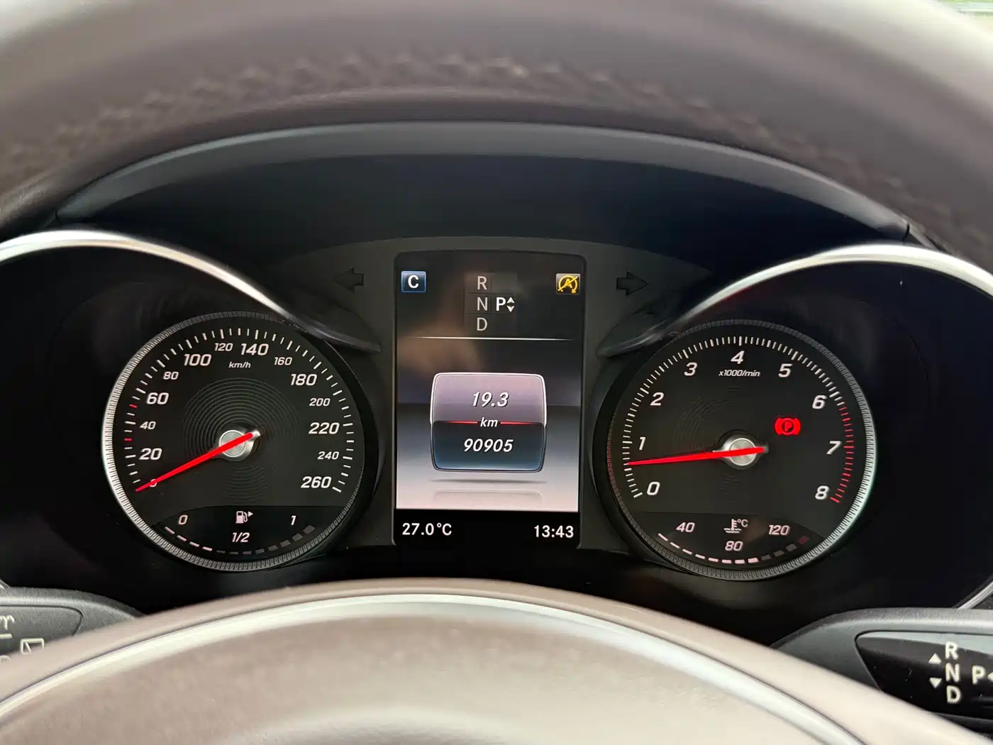 Mercedes-Benz GLC 2017 GLC 260 4MATIC Luxury фото 9