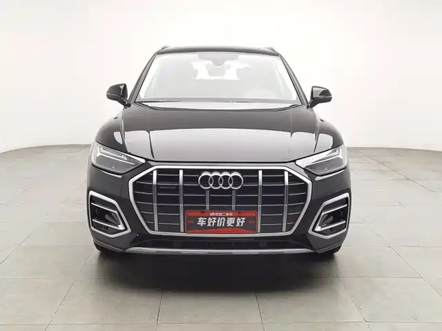 Audi Q5L 2023 40T Luxury Elegance — фото 3